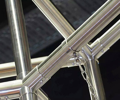 康平自研發(fā)積木式自助裝配展架系統(tǒng)順利通過(guò)測(cè)